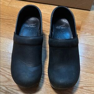 Dansko Black Mules Comfortable Slip-On Clogs